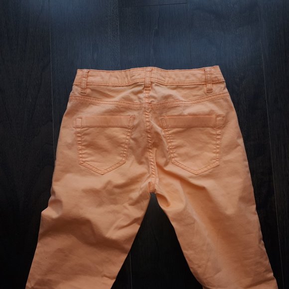 Jeans - Picture 3 of 4